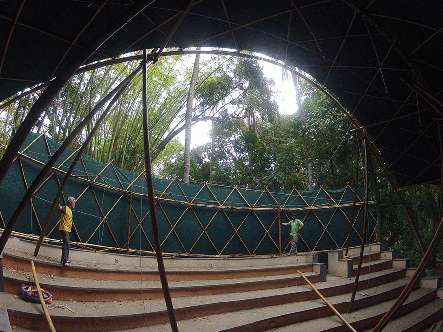 Bamboo-Active-Bending-Textile-Hybrid-Space-Structure.gif